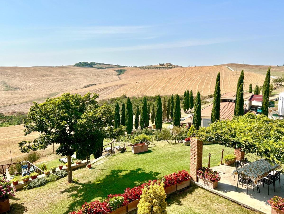 Poggiosalto In Toscana Pienza Buitenkant foto
