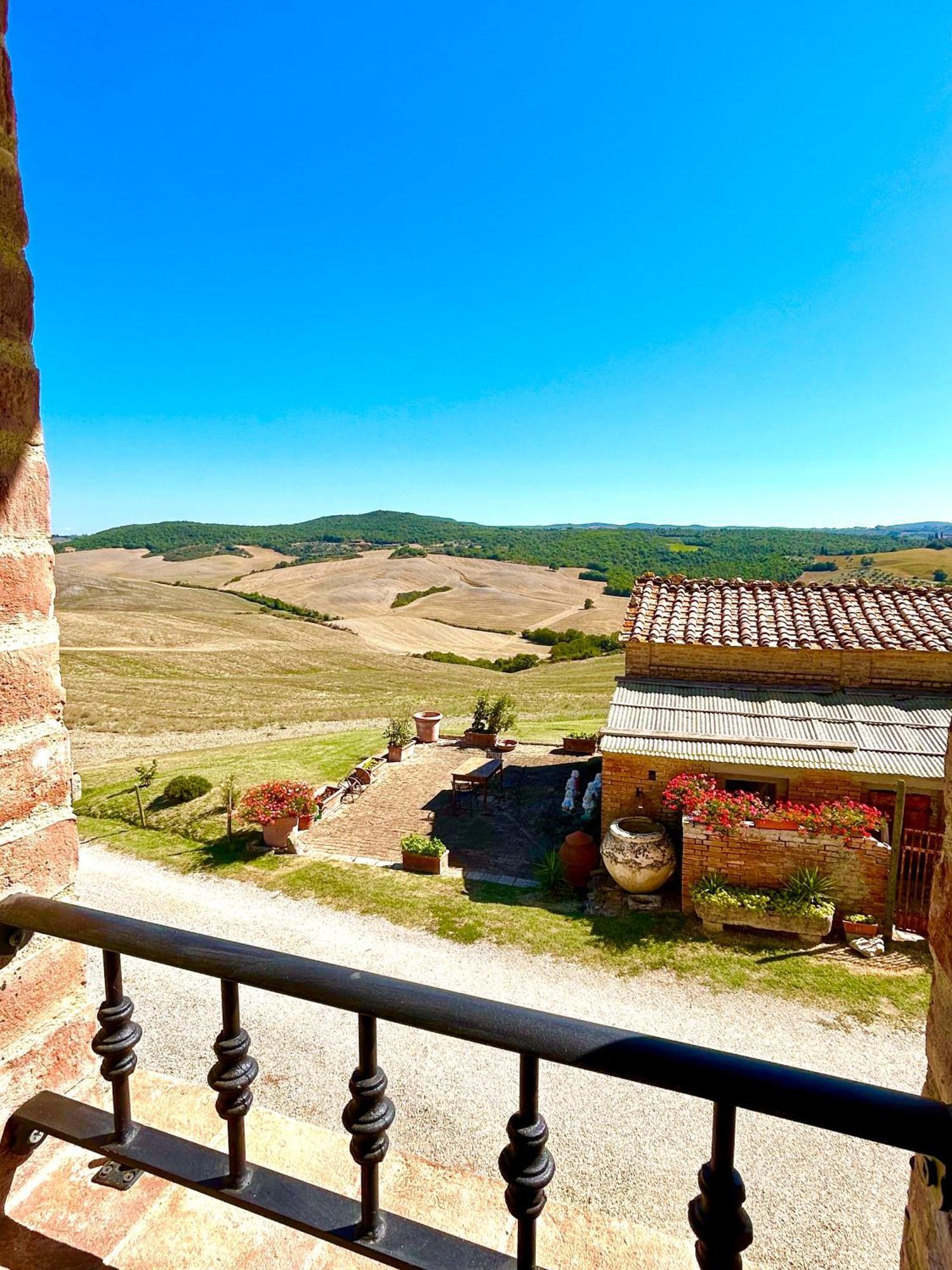 Poggiosalto In Toscana Pienza Buitenkant foto